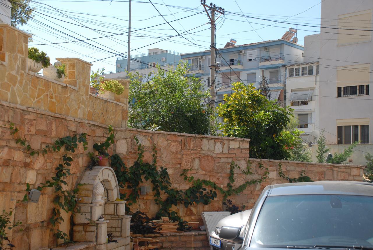 Sarandë Olive Tree酒店 外观 照片