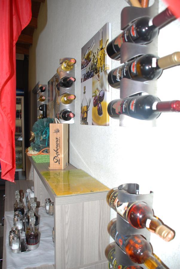 Sarandë Olive Tree酒店 外观 照片