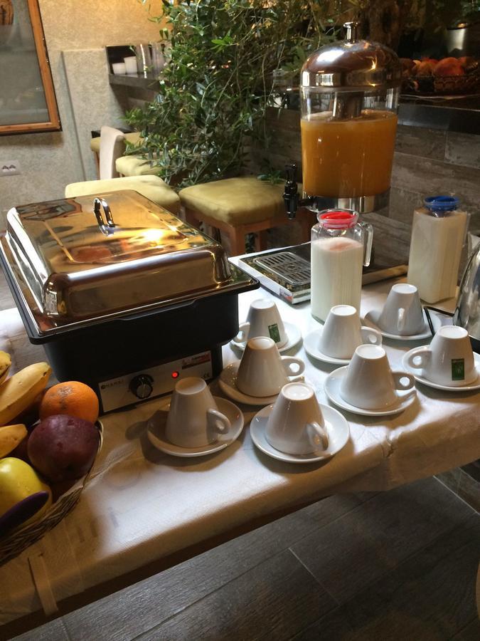 Sarandë Olive Tree酒店 外观 照片